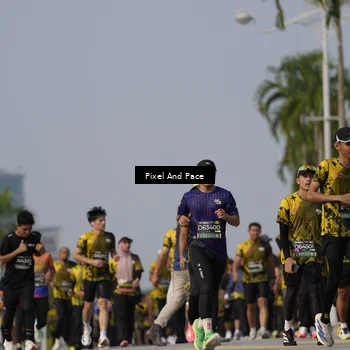 Runner Photo 6480518