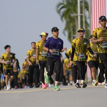 Runner Photo 6480519