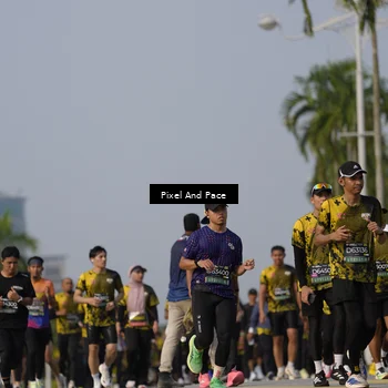Runner Photo 6480535