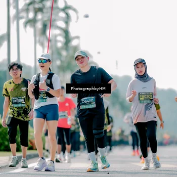 Runner Photo 6480539