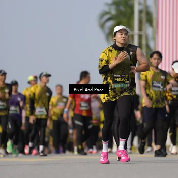 Runner Photo 6480559