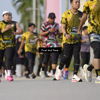 Runner Photo 6480569