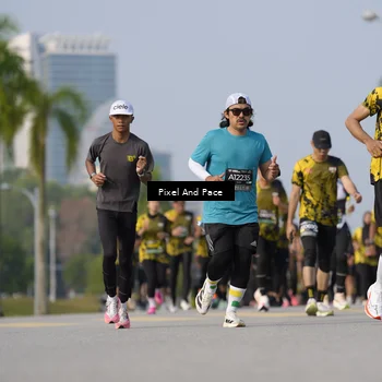 Runner Photo 6480620