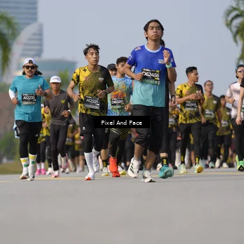 Runner Photo 6480643