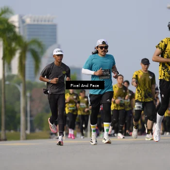 Runner Photo 6480659