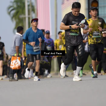 Runner Photo 6480666