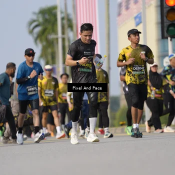 Runner Photo 6480691