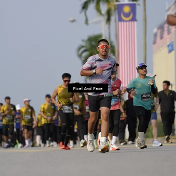 Runner Photo 6480715