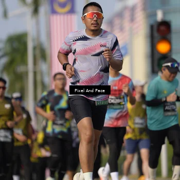 Runner Photo 6480732