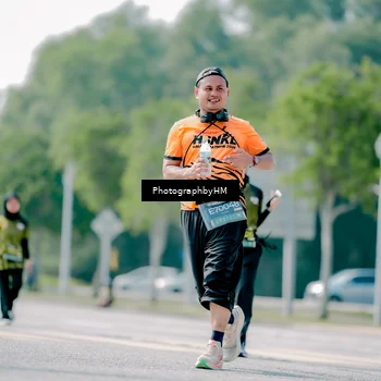 Runner Photo 6480733