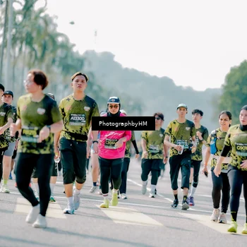 Runner Photo 6480740
