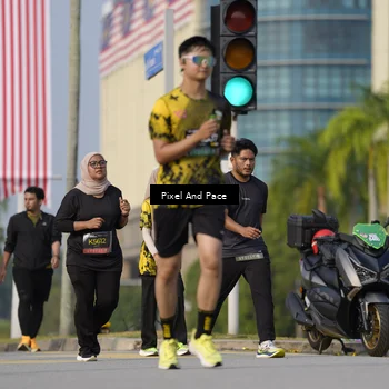 Runner Photo 6480760