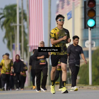 Runner Photo 6480783