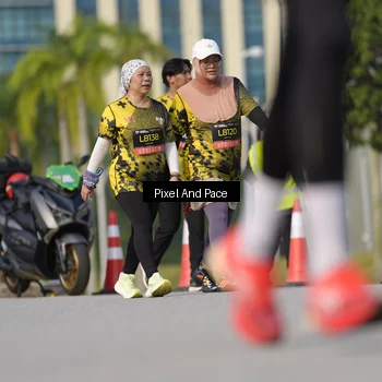 Runner Photo 6480801