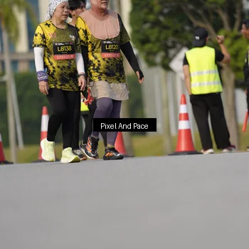 Runner Photo 6480810