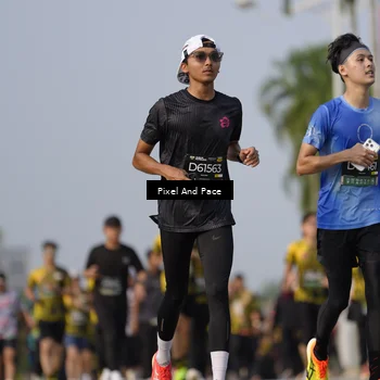Runner Photo 6480828