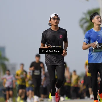 Runner Photo 6480831