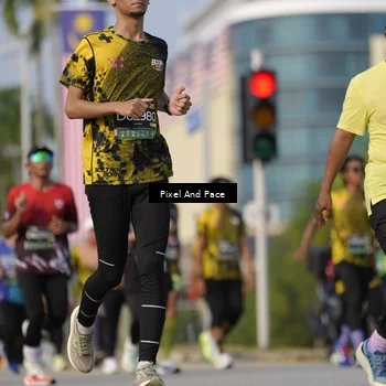 Runner Photo 6480857