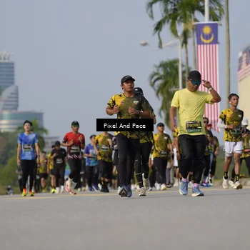 Runner Photo 6480894