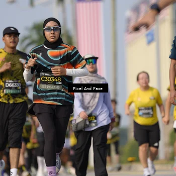 Runner Photo 6480961