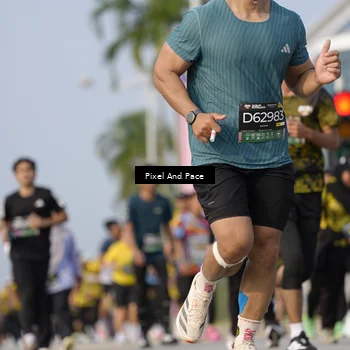 Runner Photo 6481020