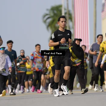 Runner Photo 6481028