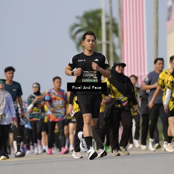 Runner Photo 6481032
