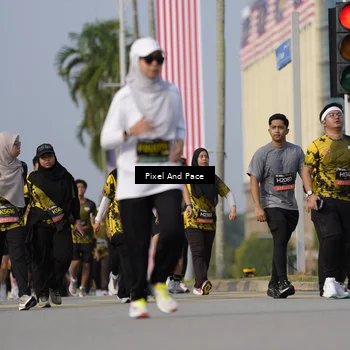 Runner Photo 6481050