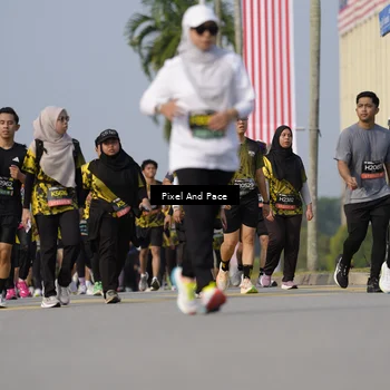 Runner Photo 6481051