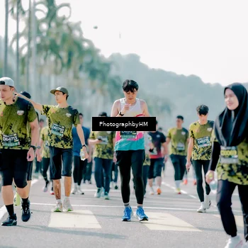 Runner Photo 6481109