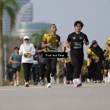 Runner Photo 6481117