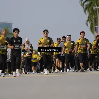 Runner Photo 6481120