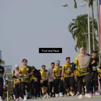 Runner Photo 6481128