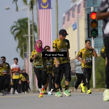 Runner Photo 6481170