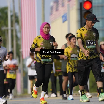 Runner Photo 6481171