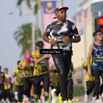Runner Photo 6481173