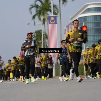 Runner Photo 6481182