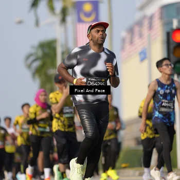Runner Photo 6481201