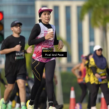 Runner Photo 6481277