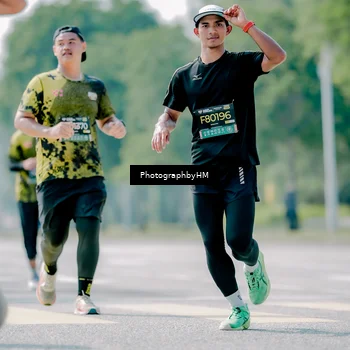 Runner Photo 6481309