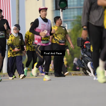 Runner Photo 6481321