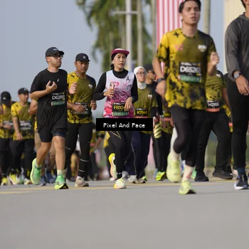 Runner Photo 6481330