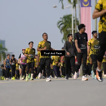 Runner Photo 6481343