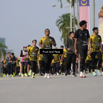 Runner Photo 6481362