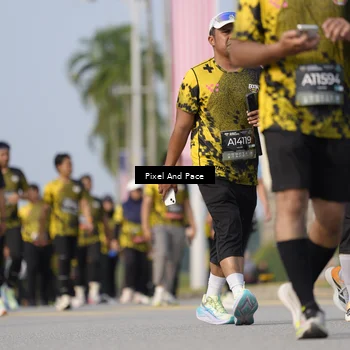 Runner Photo 6481398