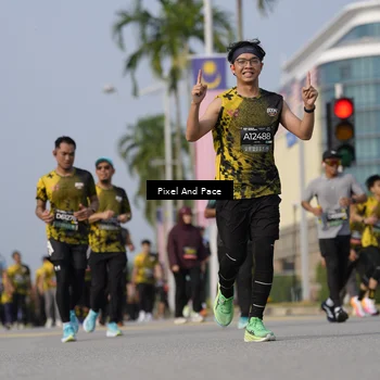 Runner Photo 6481463