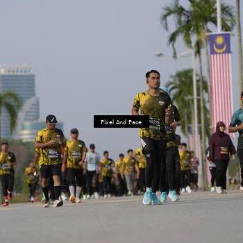 Runner Photo 6481478