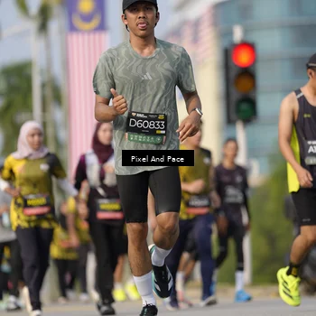 Runner Photo 6481505