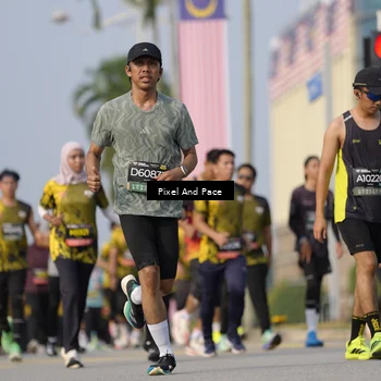 Runner Photo 6481524