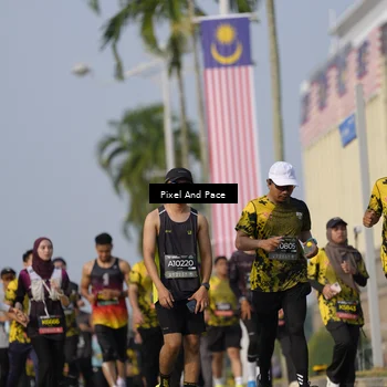 Runner Photo 6481537